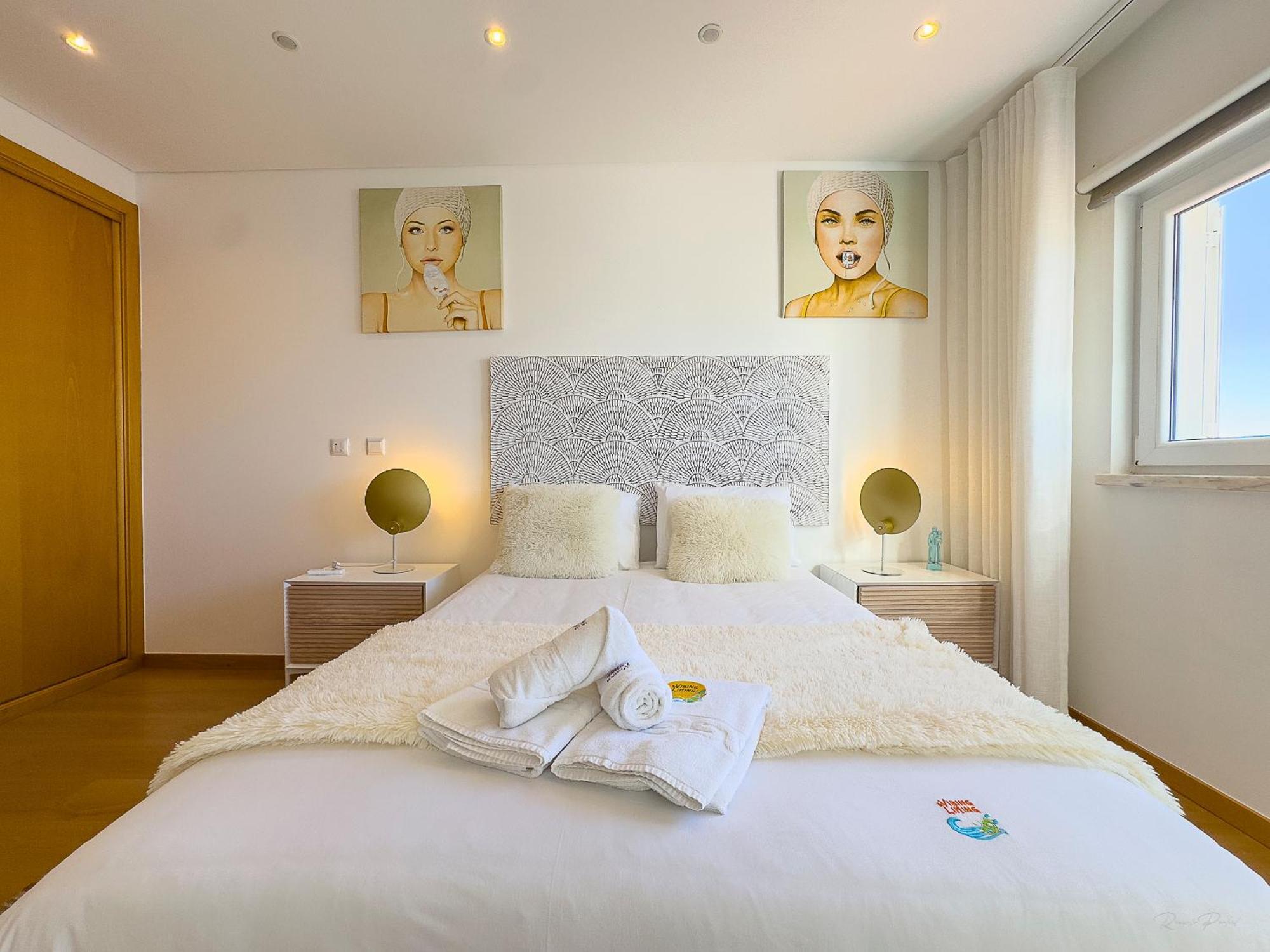 Vibing & Liming Ericeira Hotel Exterior photo